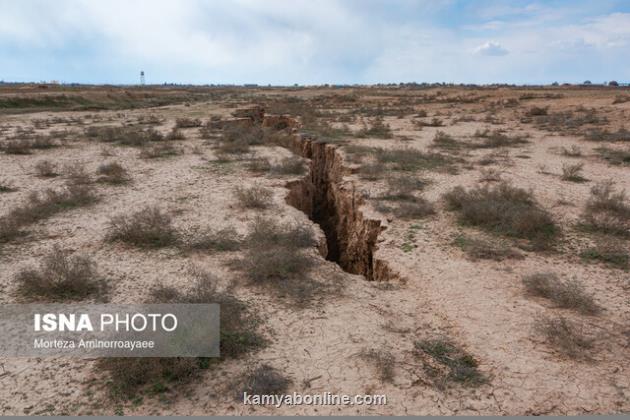 افزایش نرخ فرونشست مهرشهر کرج به میزان 26 سانتی متر در سال